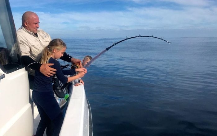 deep sea fishing - fishin on the line - yellowfin tuna fishing hout bay - cape town 1